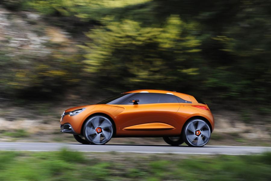  Renault Captur Concept 2011 года  (фото 16 из 31)